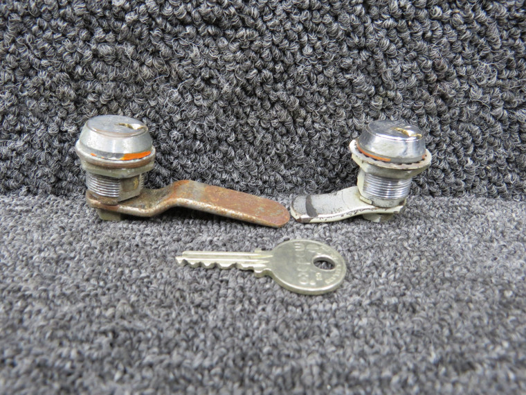 Beechcraft J35 Medeco Lock Set with Key