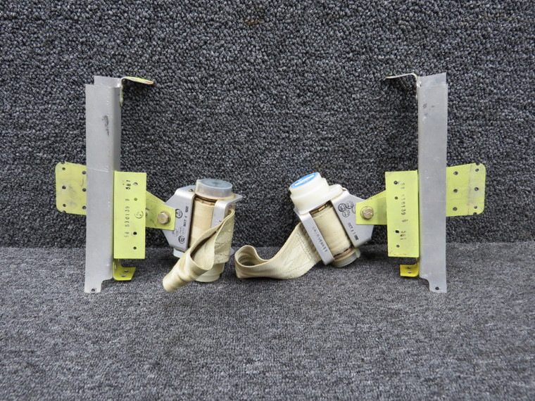35-5034-1, 0107121-09 Pacific Scientific Shoulder Harness Reel and Bracket Kit