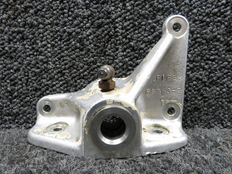 95643-008 (Cast: 95363-2) Piper Main Landing Gear Truss Bracket Assembly LH