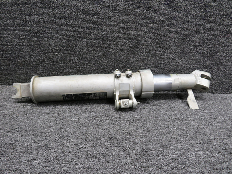 010A-38220-32 Mitsubishi Main Landing Gear Strut (Core)