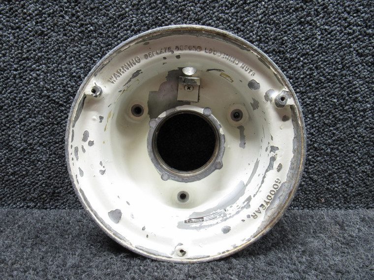 C163010-0101 Goodyear Nose Wheel Valve Stem Half 6.00-6 (No Bearing)