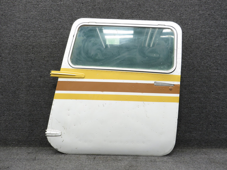 0710620-201 Cessna 182E Cabin Door Assembly LH