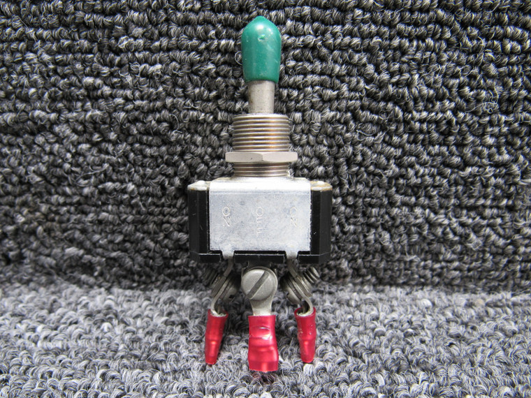 8809K16 (Alt: MS35058-31) Cutler-Hammer Toggle Switch