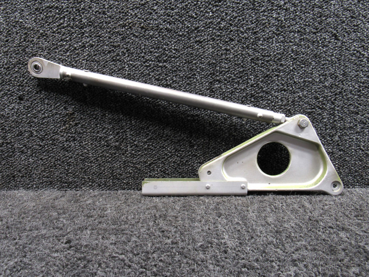 0842140-2, 0840125-4 Cessna 310J Nose Gear Retract Tube &amp; Bellcrank Assembly