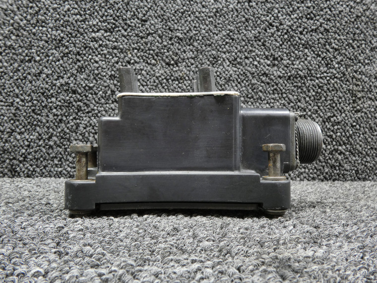 738257-4 De Havilland DHC-7-102 De-Ice Brush Block Assy (No Data Tag) (Core)