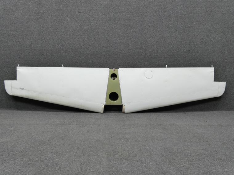 0532001-202 Cessna 172N Horizontal Stabilizer Assembly