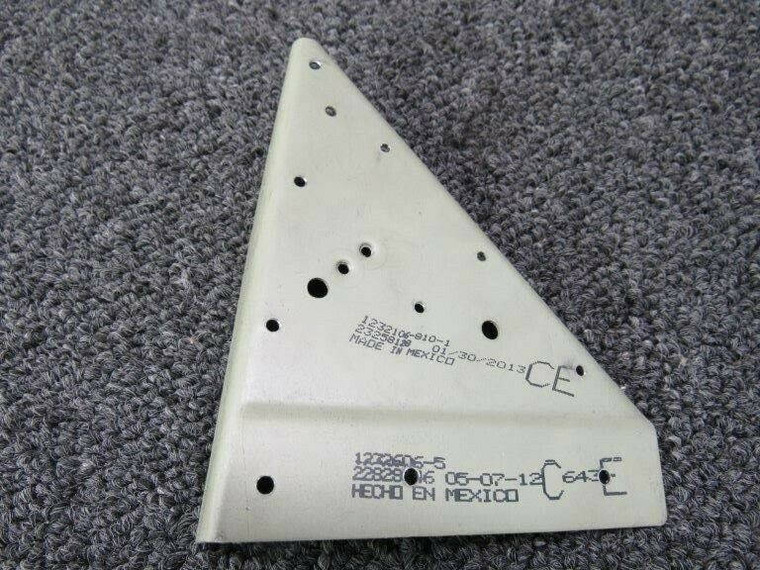1231606-5 Cessna 182T Doubler Stabilizer Upper RH Aft