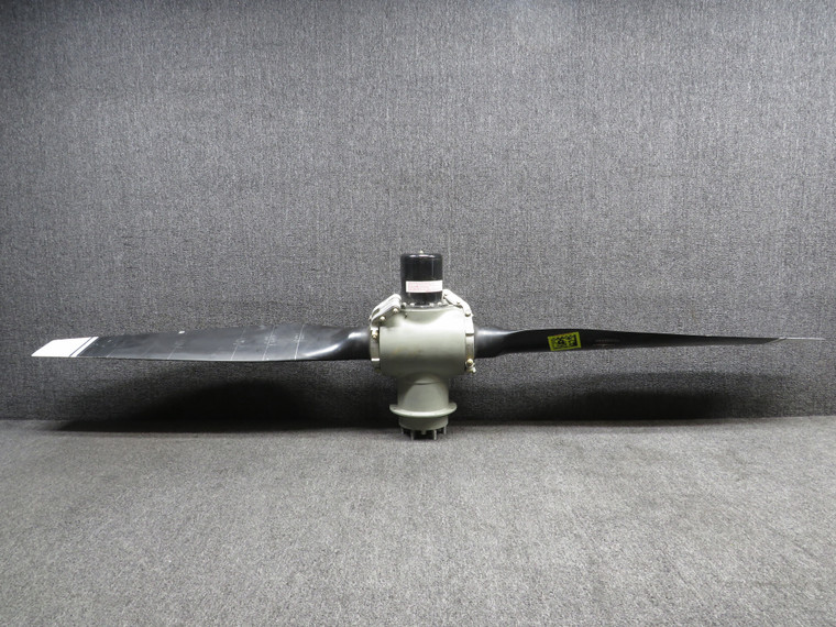 D2AF34C305-A McCauley Aft Engine Two Blade Propeller Assembly (Core)
