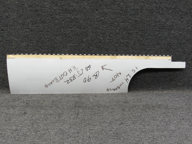 50-810129-34 (Use: 90-810011-1) Beechcraft KA-B90 Main Gear Inboard Door Assy LH