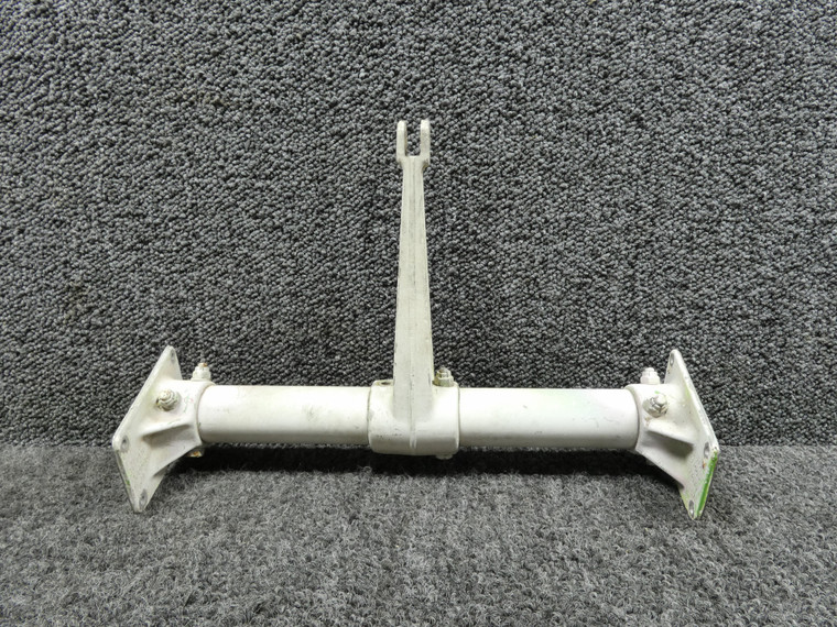 40307-000, 40070-005 Piper PA31-350 Elevator Bellcrank Assembly with Tube