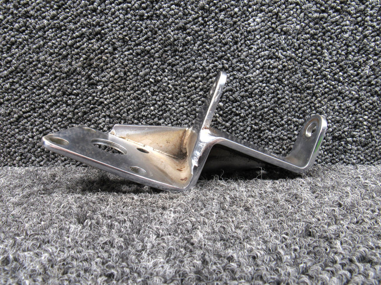 0750213-1 Cessna 182H Alternator Support Bracket