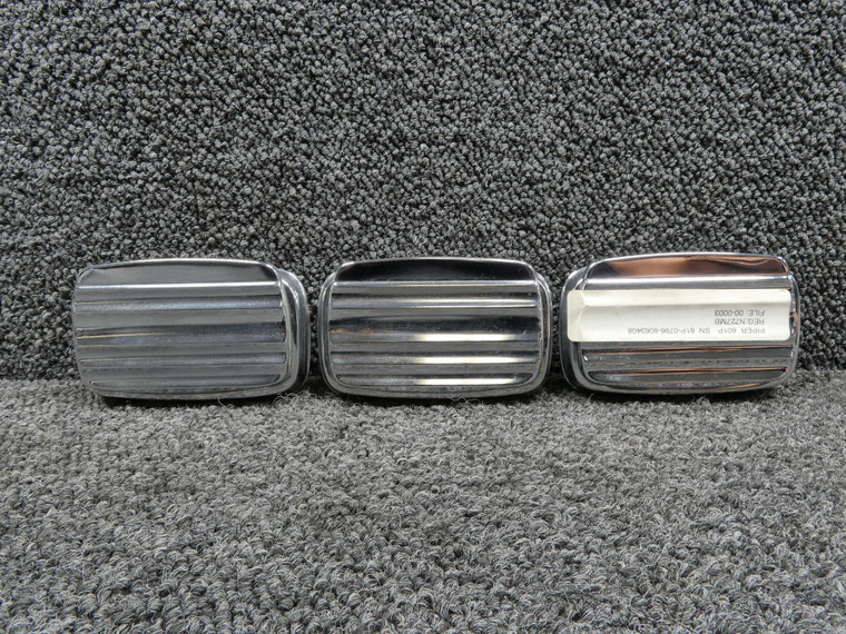 551-829 (Use: 489-469) Piper Aerostar 601P Ashtray Assembly (Set of 3)