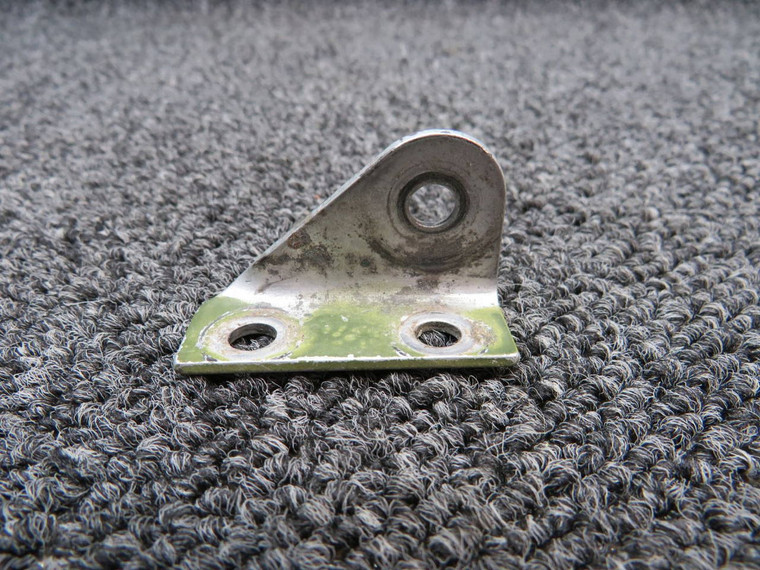 0510205-7 Cessna Seat Belt Attachment Fitting Inboard LH / Outboard RH