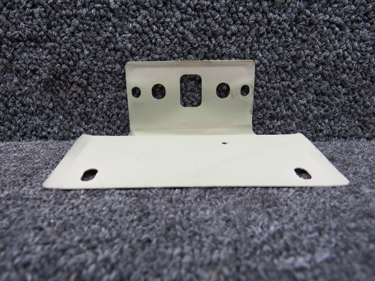 0717039-1 Cessna T182T Cabin Door Latch Cover