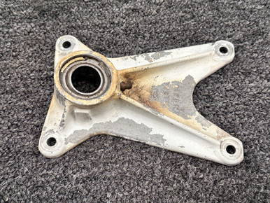 67042-012 (Cast: 67043-3) Piper PA34-200 Trunnion Fitting Assembly Aft