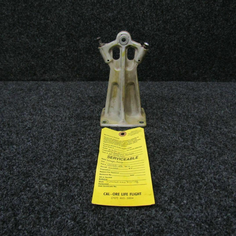 45253-003 Piper PA-31T Hinge Assembly Elevator Center with Yellow Tag (C20)