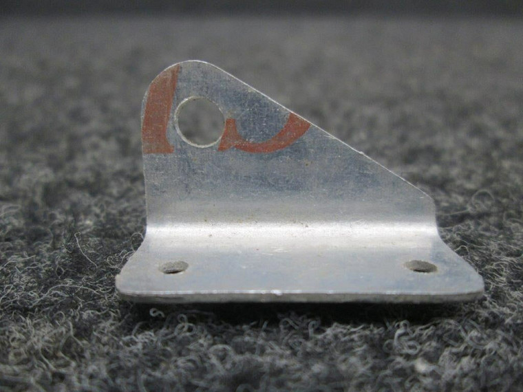 0411595 Cessna Bracket (NEW OLD STOCK)