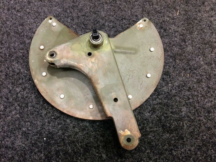 1260075-2 Cessna T210H Flap Bellcrank Inboard RH