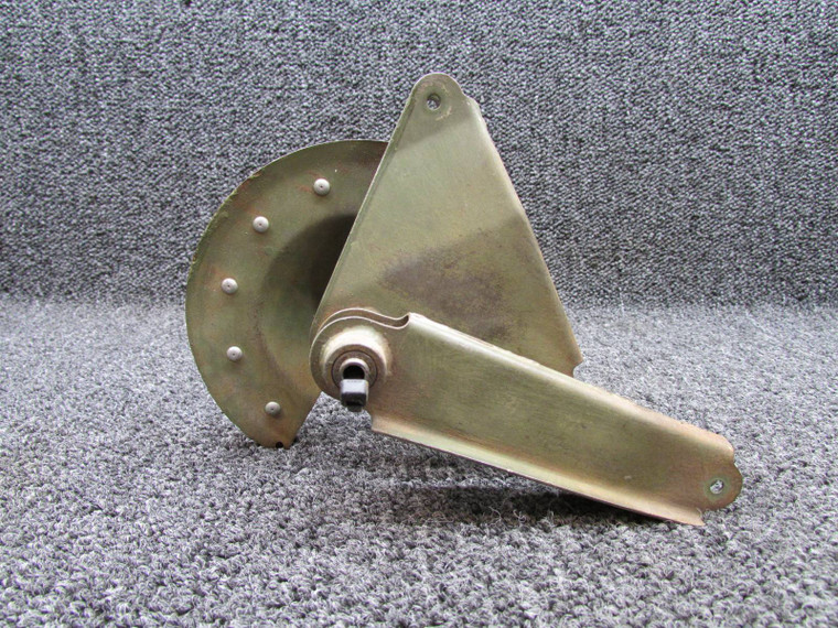 1260056-2 Cessna T210F Drive Flap Assembly Inboard RH