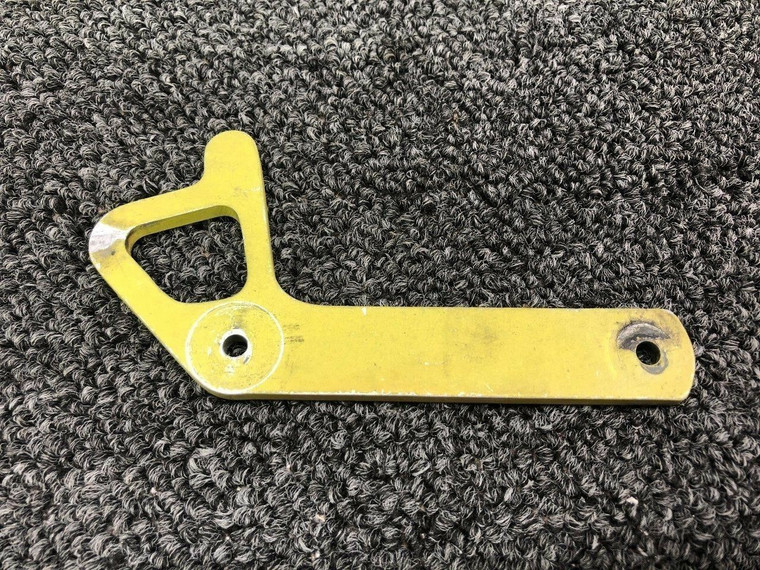 32318-000 Piper PA23-250 Cabin Door Bellcrank Lock Rod