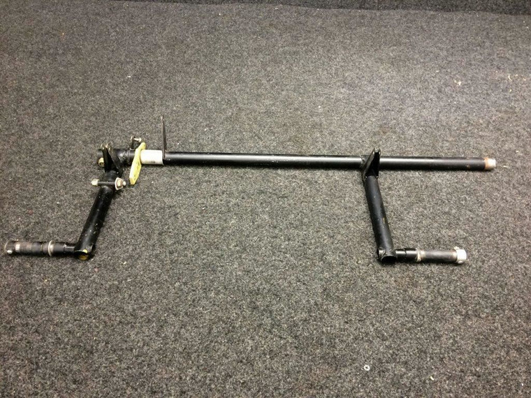 47254-501 Rockwell 114 Shaft Pedal Support RH