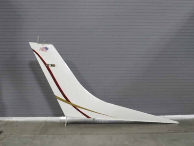 1231057-16 (Use: 1231057-18) Cessna P210N Dorsal Fin Assy