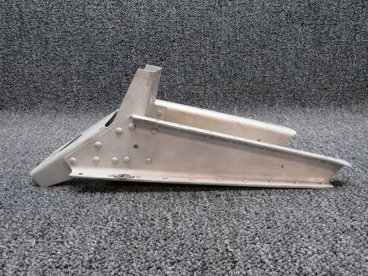 1213433-28 Cessna T210F Engine Mount Bracket RH Fwd