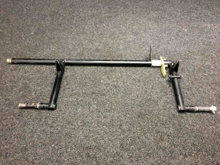 47250-501 Rockwell 114 Shaft Pedal Support LH