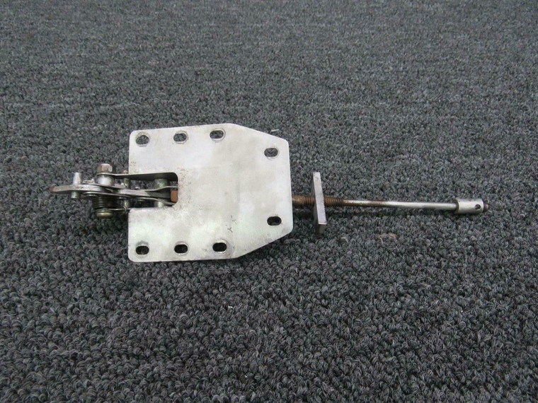 43700-502 Rockwell 112 / 114 Cabin Door Latch Assy RH
