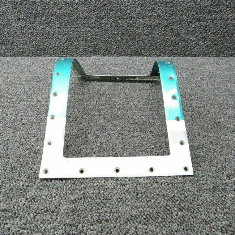 95-110015-159 Beech B95 Support Wing Taxi Light LH
