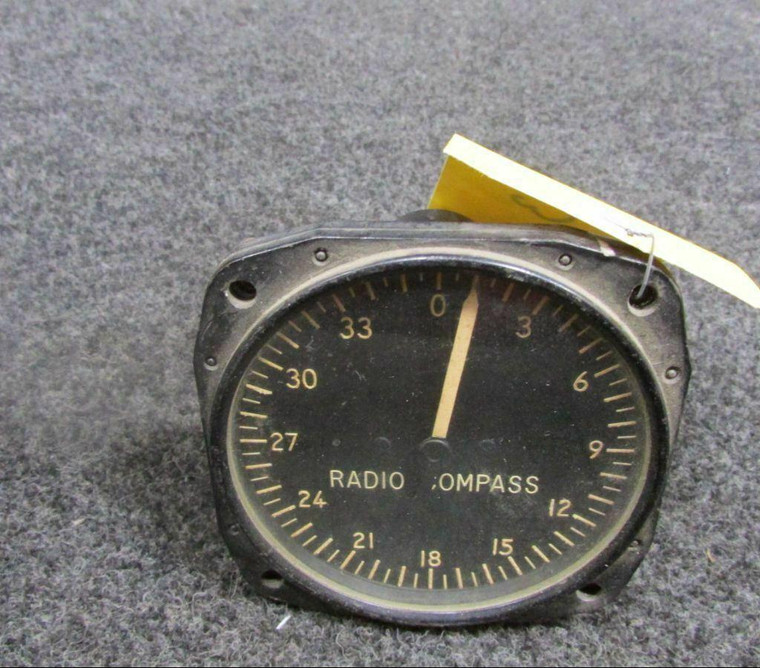 I-81-F Fairchild Aviation US Army Radio Compass Indicator