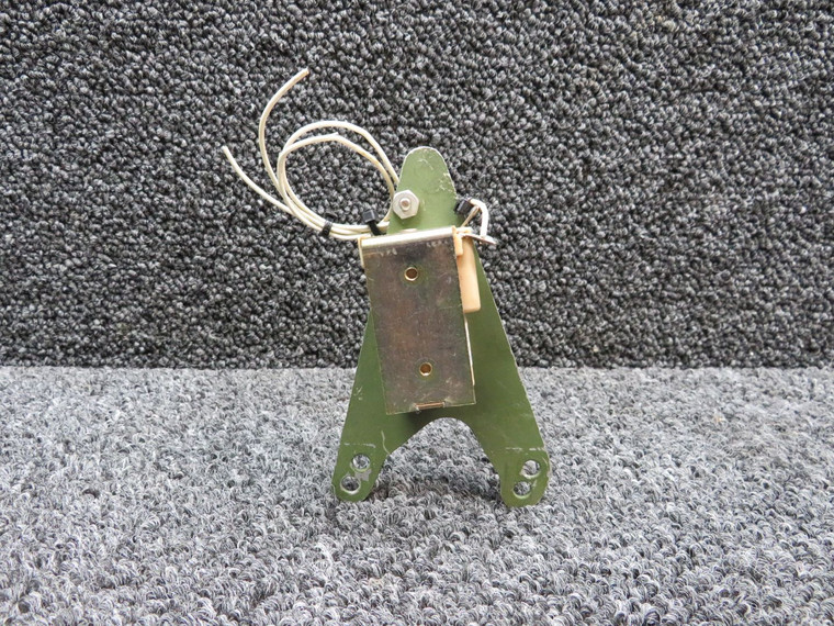 23042-000 (Use: 764-316) Piper PA24-250 Brake &amp; Arm Flap Actuator (Volts: 14)