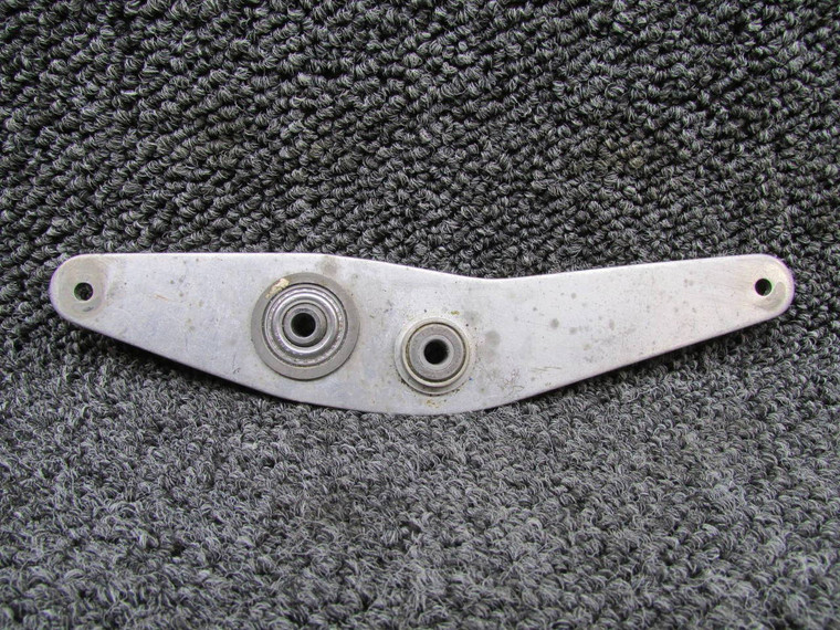 0513370-1 Cessna 172F Elevator Bellcrank Assembly Forward