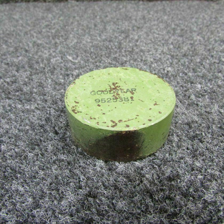 9525381 Goodyear Brake Puck (NEW OLD STOCK) (C20)