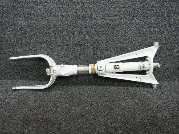 5042000-212 (WEU: 5042000-219 / 225) Cessna 421B Nose Gear Strut Assy