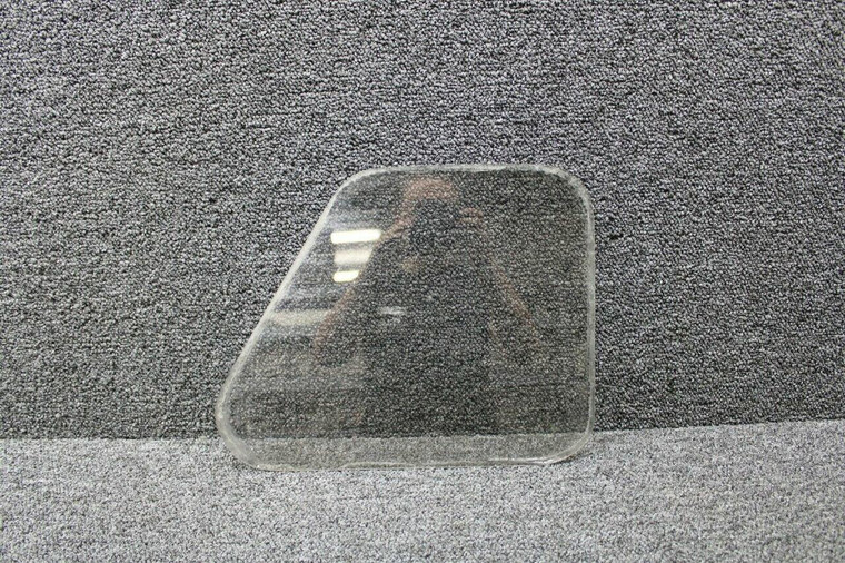 0311001-22 Cessna 195A Cabin Window #2 Tinted