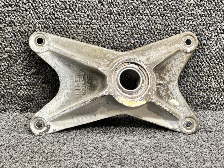 67040-014 (Cast: 67041-4) Piper PA32R Trunnion Fitting LH Forward