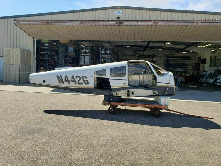 Piper PA28R-201T Fuselage