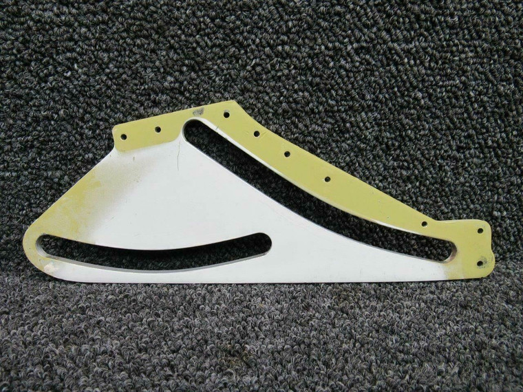 1221010-16 (Alt: MC1221010-8) Cessna 206H Rib Flap Track LH / RH (WS: 85.87)