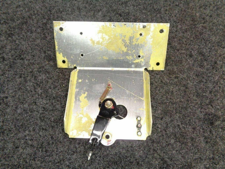 86629-002 Piper PA44-180 Bracket Assembly Rudder Trim