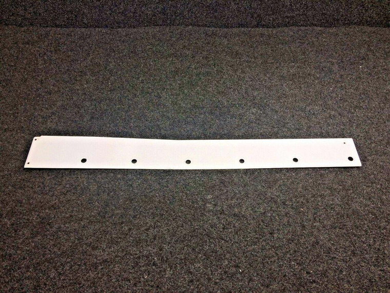 0520016-1 Cessna 172 LH Fairing Wing Lower