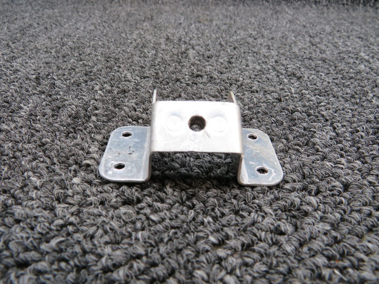 0700688-3 Cessna 182Q Passenger Arm Rest Support