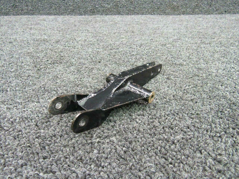 85063-002 Piper PA46-350P Flap Drive Bellcrank