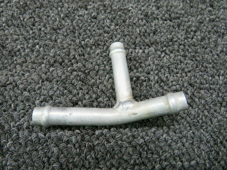 0716138-8 Cessna A185F Tee Assy RH