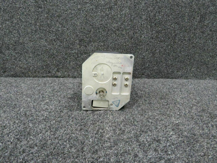 065-0039-03 King Radio KSA-373 Trim Servo (28V) (W/ 8130-3) (C20)
