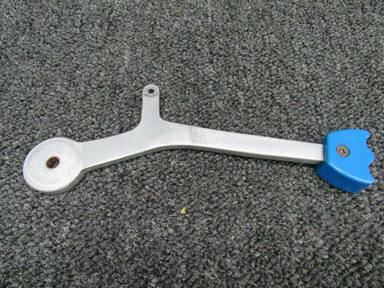 32600-000 Piper PA23-250 Lever Propeller Control LH