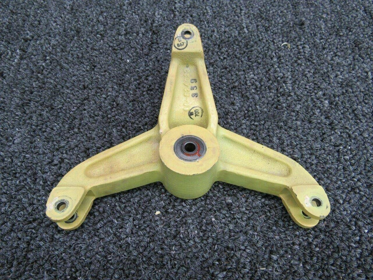 60-524033 Beech B-60 Bellcrank Co-Pilot Rudder Pedal
