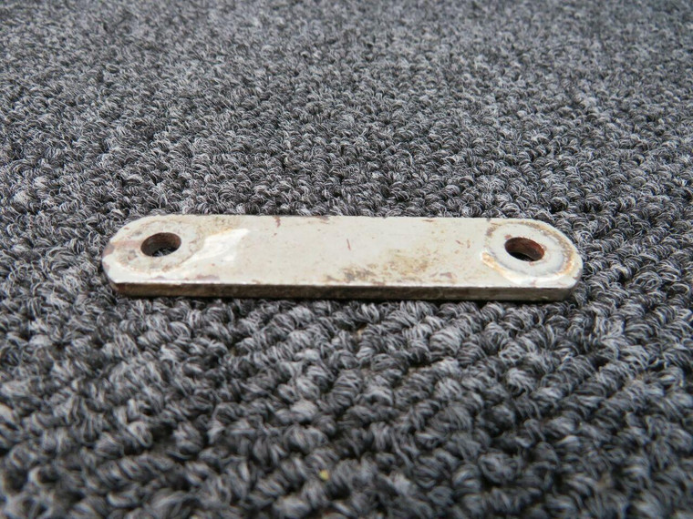0843500-28 Cessna 310D Upper Connecting Link Main Gear (BD)