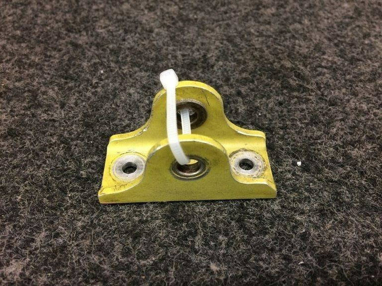 45624-000 Piper PA31T Bracket Assembly Door Snubber