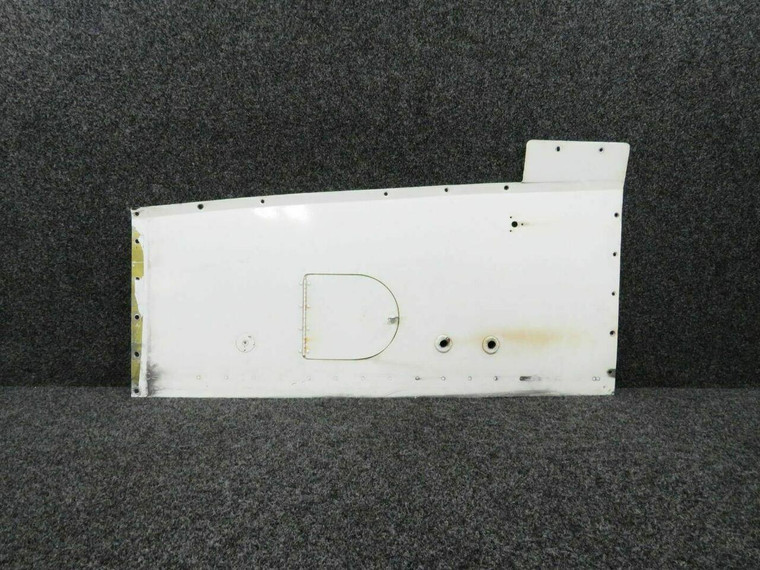 42211-013 Piper PA-31T Plate Assembly Wing Fillet Bottom Access RH (C20)